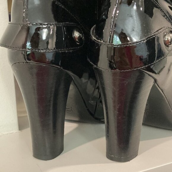 BURBERRY Patent Leather Buckle Heel Black Glossy Boots Size 6/6.5 - Picture 9 of 17